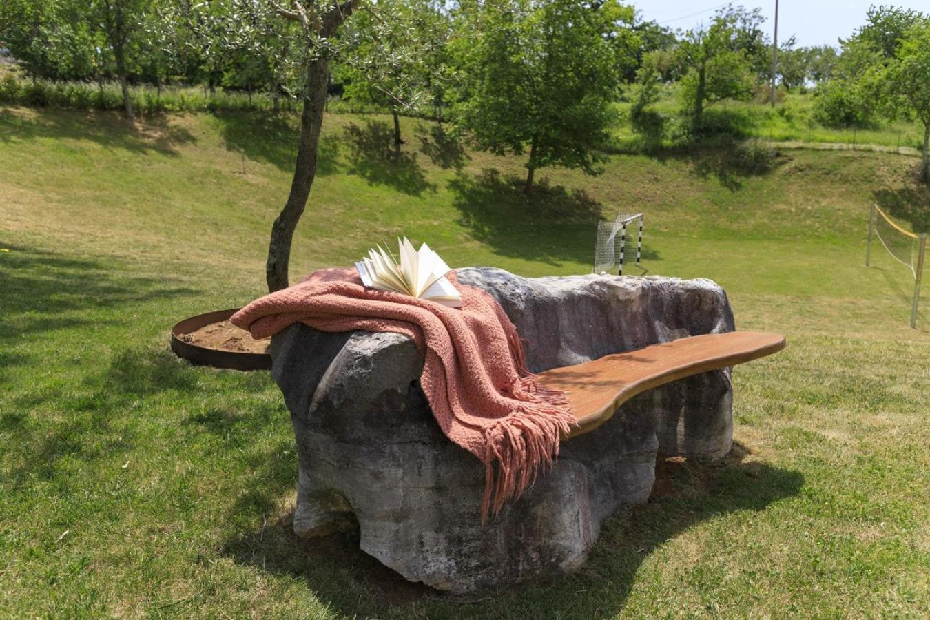 Villa Viscum In Central Istria For 8 Persons With Large Garden - Pet Friendly Pazin Extérieur photo