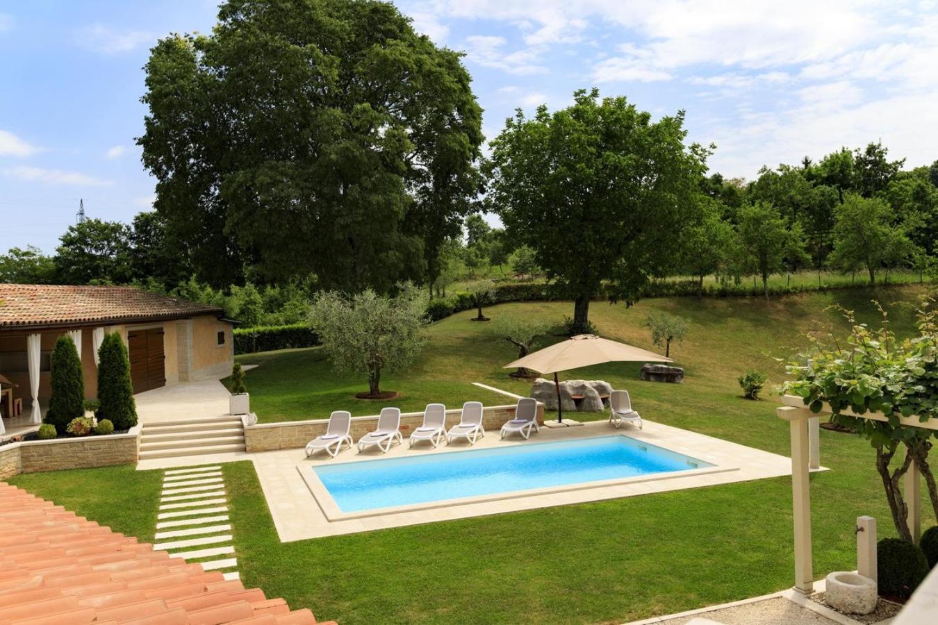 Villa Viscum In Central Istria For 8 Persons With Large Garden - Pet Friendly Pazin Extérieur photo